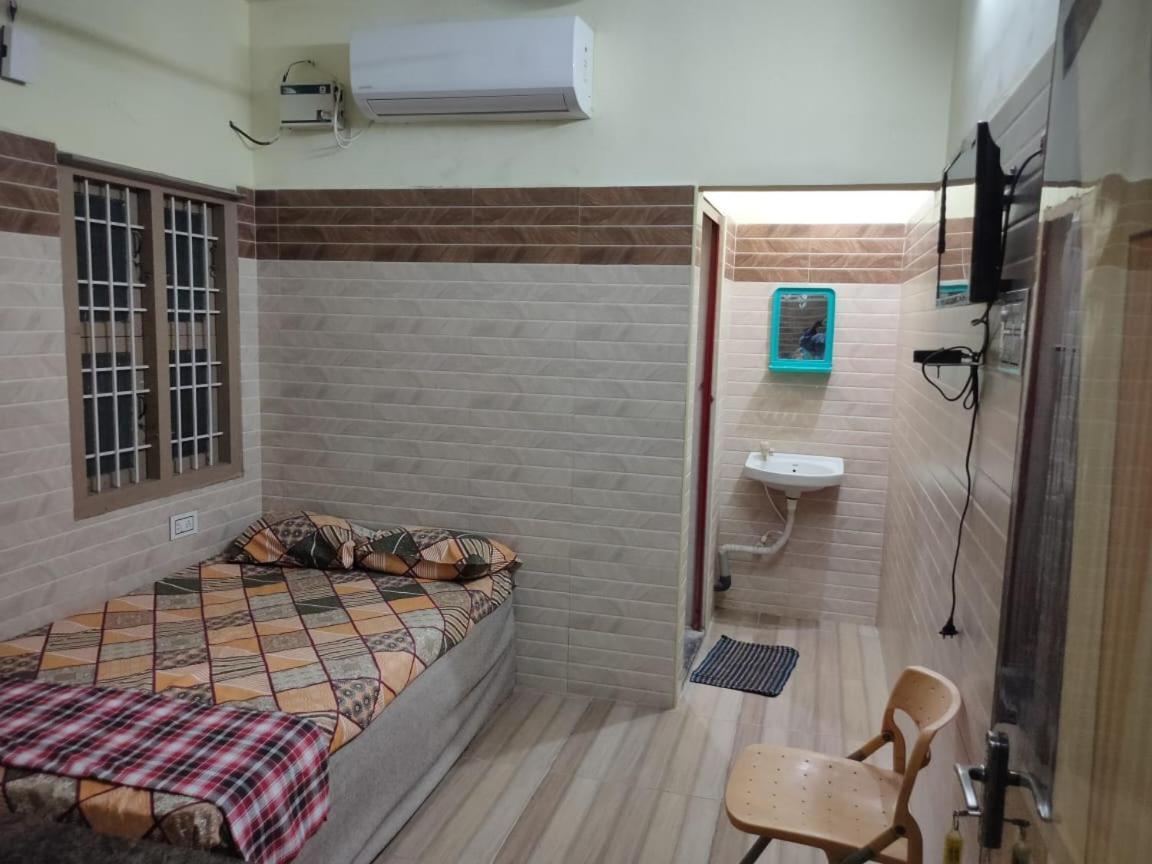 Sri Vari Residency Hostel Vellore Exterior photo